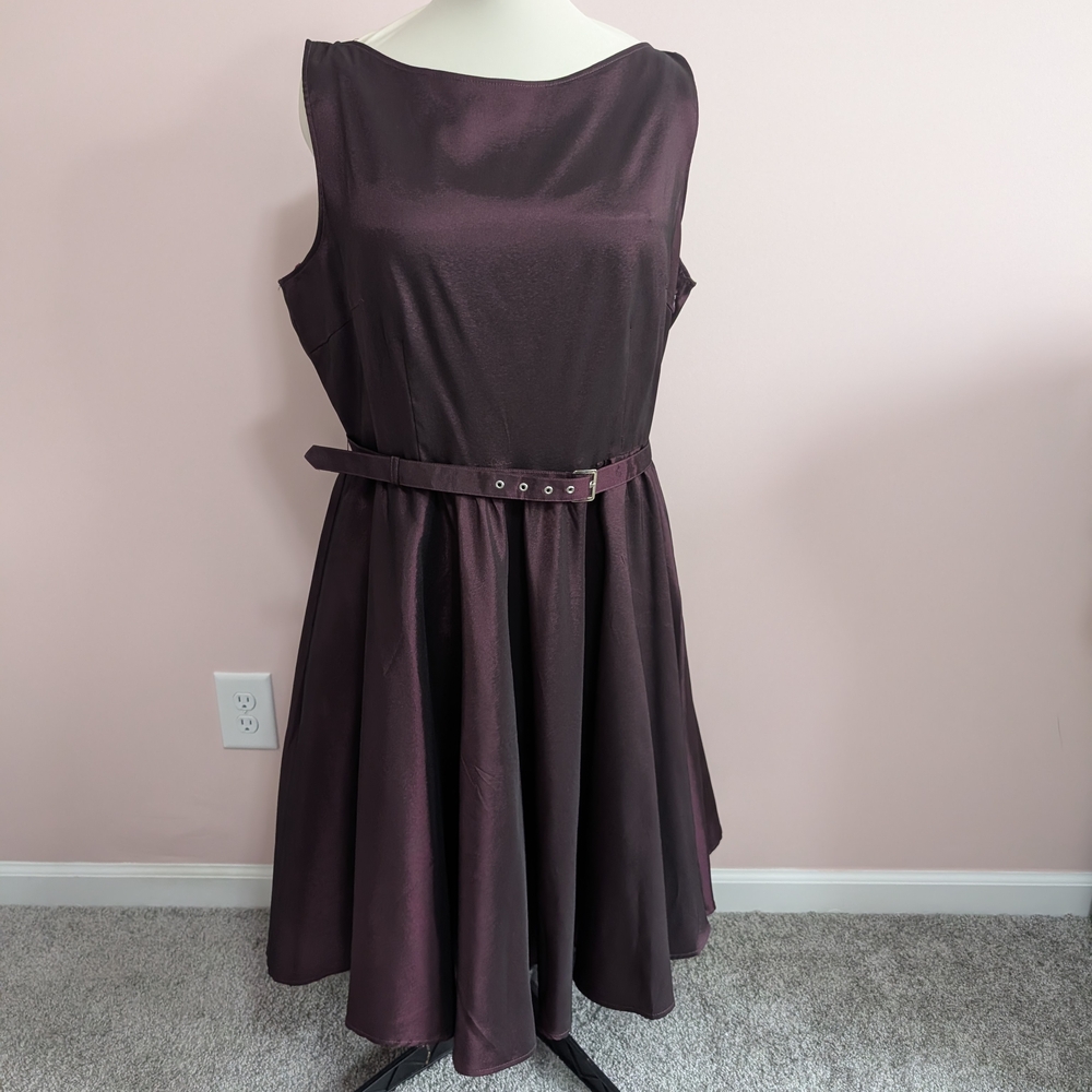 Sleeveless Belted Midi Dress in Deep Plum